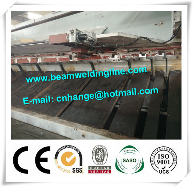 Macchina di taglio della ghigliottina idraulica QC11Y-16x8000 per la lamiera di acciaio di Q235A 0